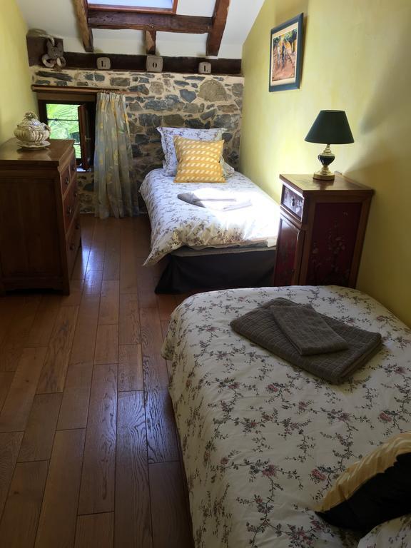 Chambre D'Hotes Moulin Urketa Ayherre Rom bilde